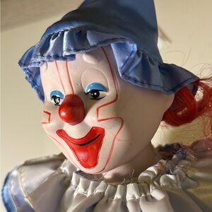 Vintage Heritage mint clown: Happiness & Live